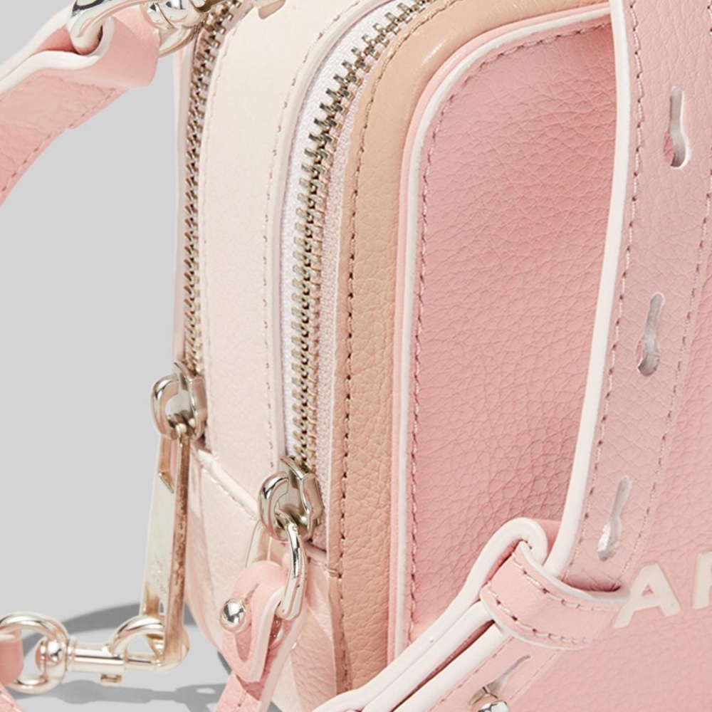 ❌SOLD❌Marc Jacobs the mini box bag - Picture 10 of 13